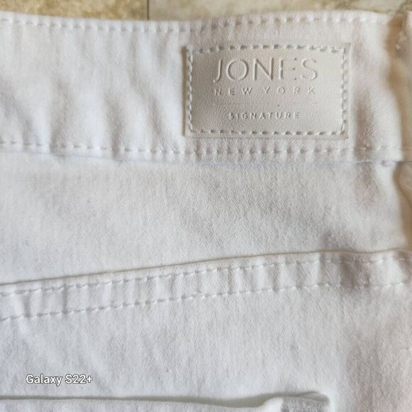 R7  Jones New York mini denim skirt - Picture 3 of 6